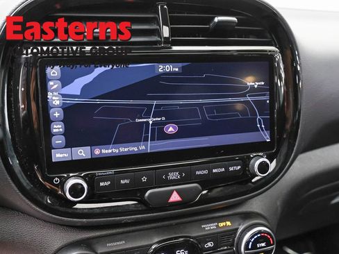 Used 2023 Kia Soul GT-Line FWD image 19