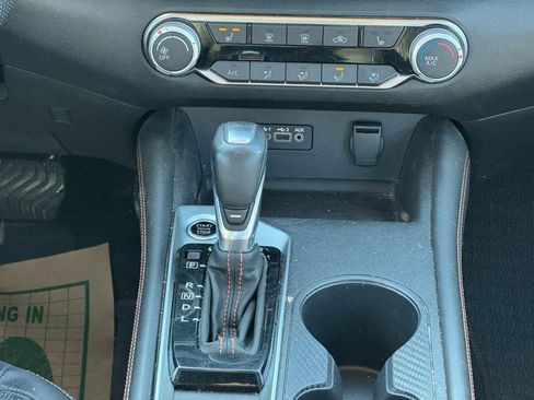 Used 2020 Nissan Altima 2.5 SR w/ Premium Package image 13