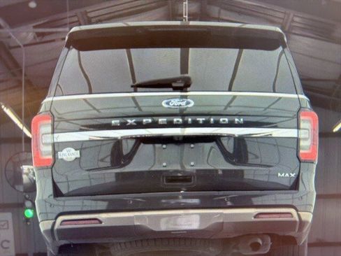 Used 2022 Ford Expedition Max King Ranch image 9