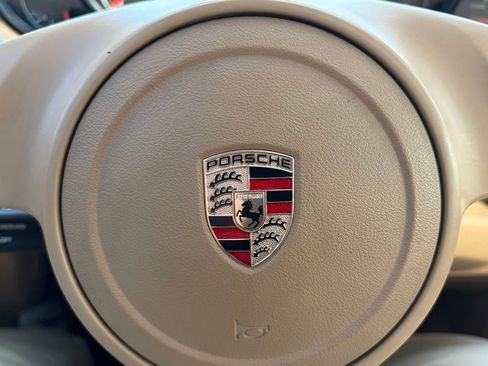 Used 2011 Porsche Cayenne AWD/4WD image 23