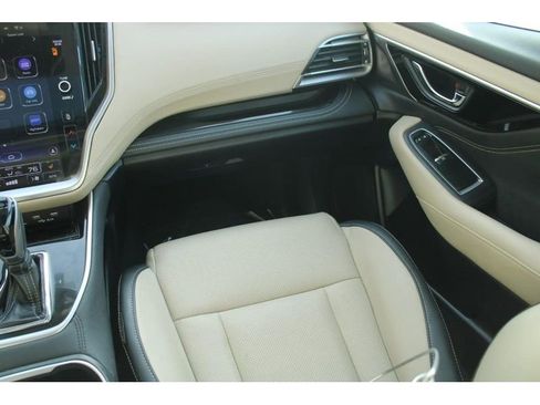 Used 2021 Subaru Outback Limited XT w/ Popular Package #2 image 17