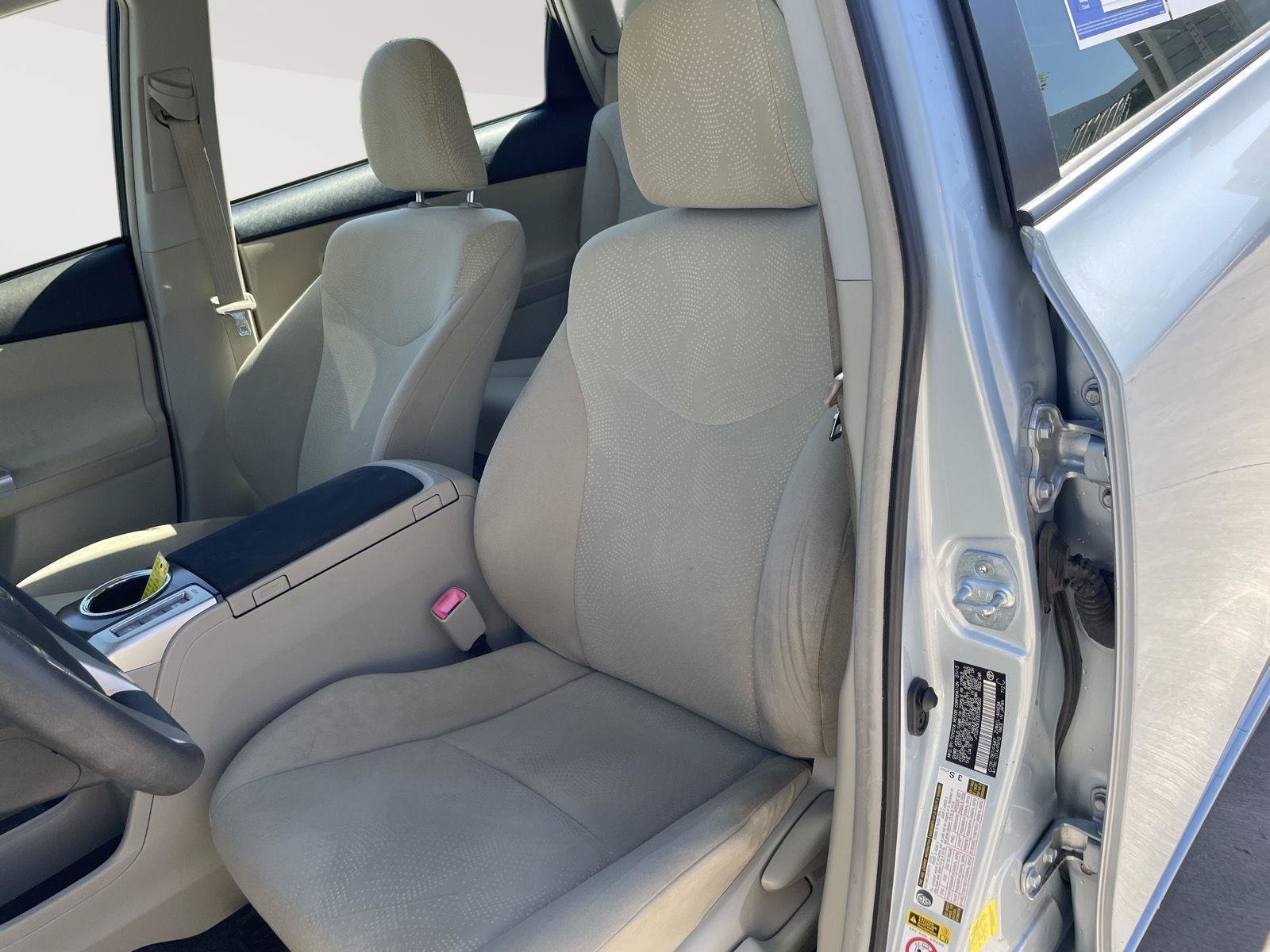 Used 2013 Toyota Prius V Two FWD image 29