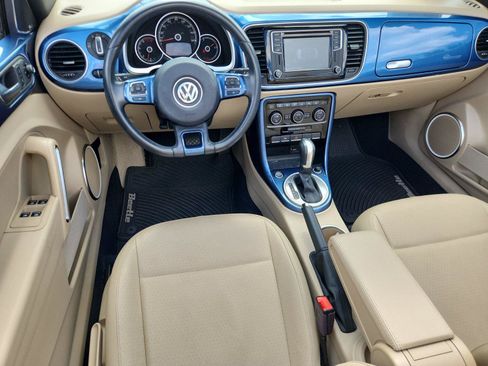 Used 2018 Volkswagen Beetle 2.0T SE w/ SE Premium Package FWD image 14
