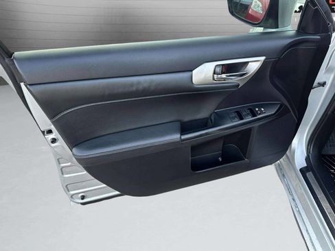 Used 2014 Lexus CT 200h image 12