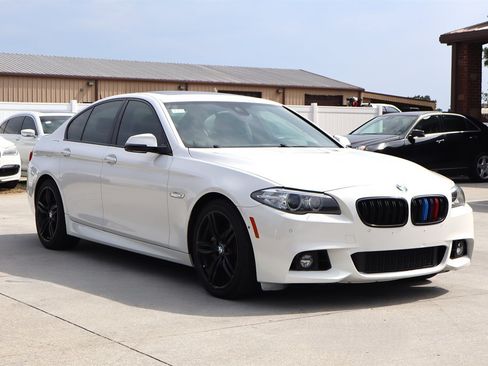 Used 2016 BMW 550i xDrive Sedan AWD/4WD image 9