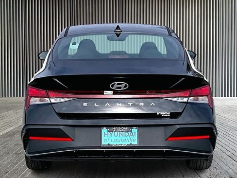 New 2026 Hyundai Elantra Sport image 4