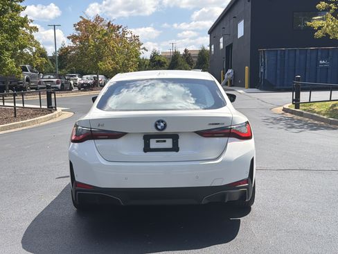 Used 2023 BMW i4 eDrive35 w/ Premium Package RWD image 17
