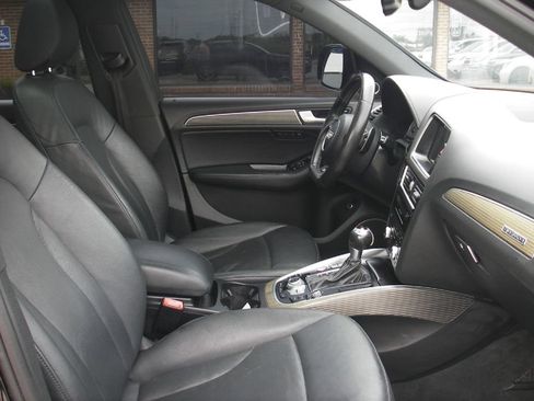Used 2015 Audi SQ5 Premium Plus w/ Technology Package AWD/4WD image 32
