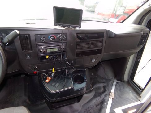 Used 2012 Chevrolet Express 3500 w/ School Bus Package RWD image 40