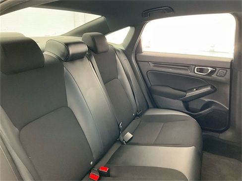 Certified 2022 Honda Civic Sport image 30