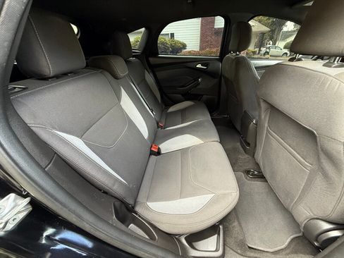 Used 2017 Ford Focus ST FWD image 14