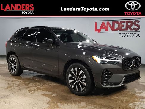 Used 2024 Volvo XC60 B5 Plus image 1