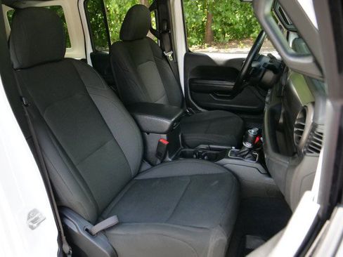Used 2020 Jeep Wrangler Unlimited Sport S AWD/4WD image 29