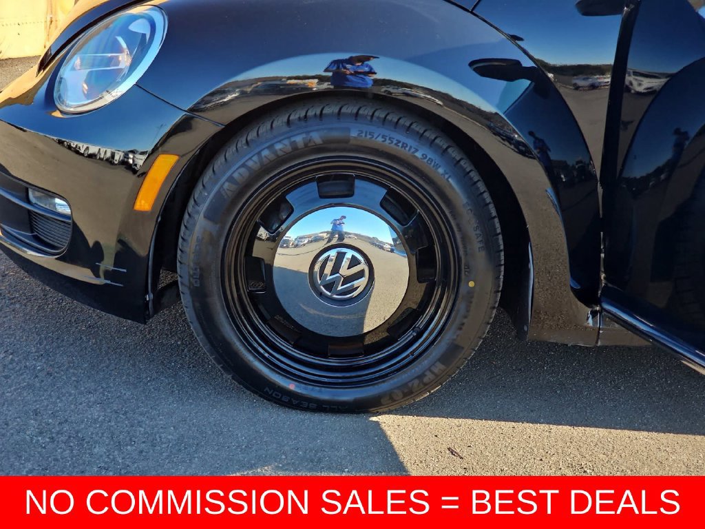 Used 2016 Volkswagen Beetle 1.8T SE FWD image 34