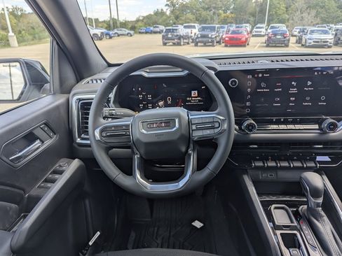 New 2025 GMC Canyon Elevation image 3