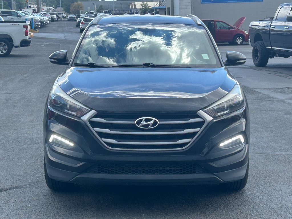 Used 2018 Hyundai Tucson SEL Plus w/ Cargo Package AWD/4WD image 10