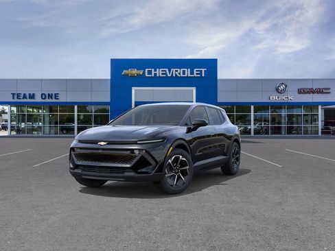 New 2026 Chevrolet Equinox EV LT image 32