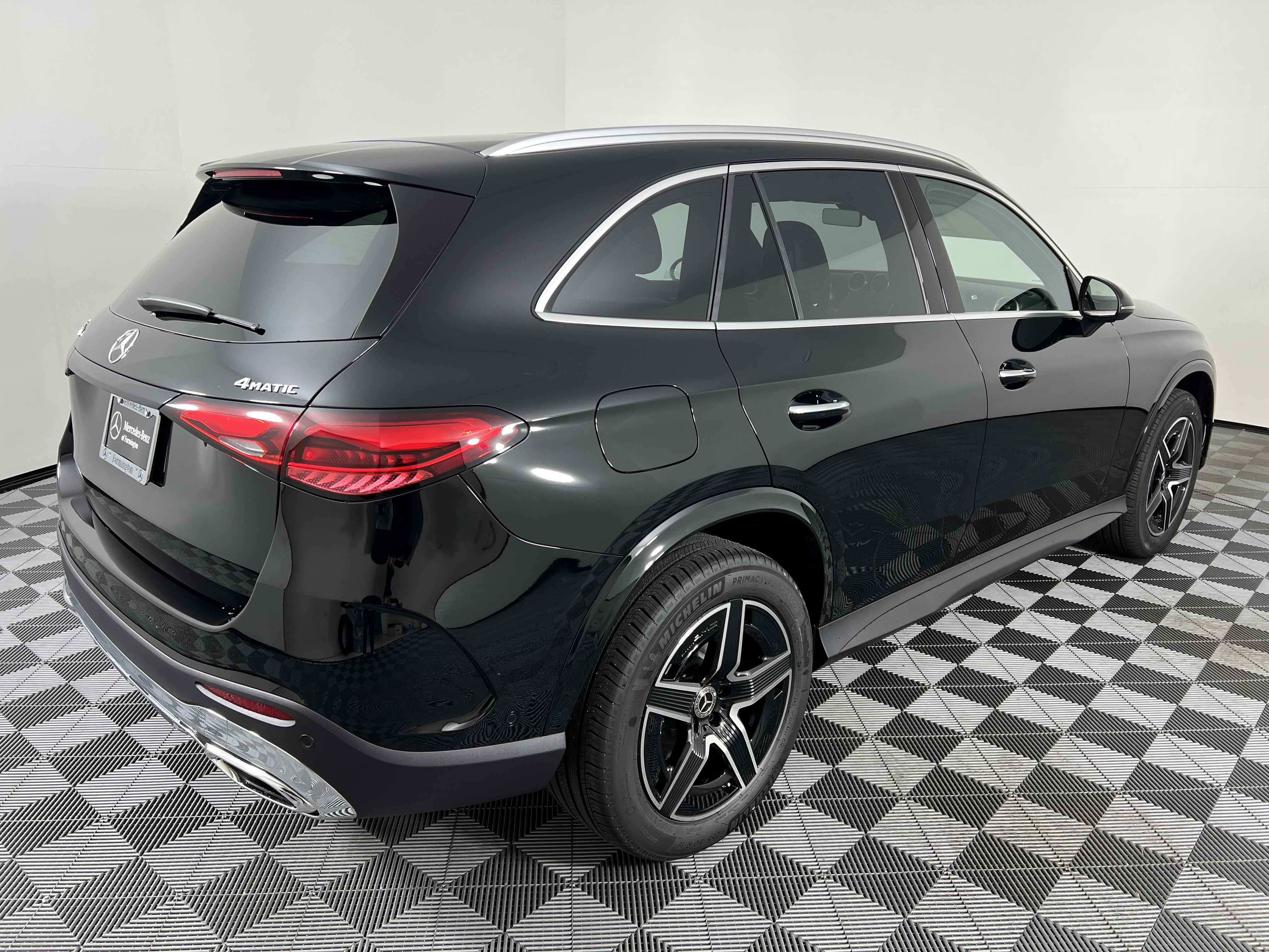 Used 2026 Mercedes-Benz GLC 300 4MATIC image 12
