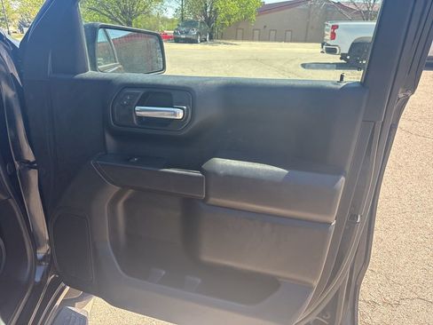 Used 2022 Chevrolet Silverado 1500 Custom image 20