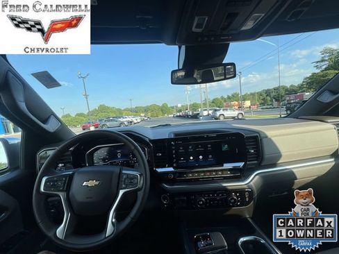 Used 2024 Chevrolet Silverado 1500 LTZ AWD/4WD image 10