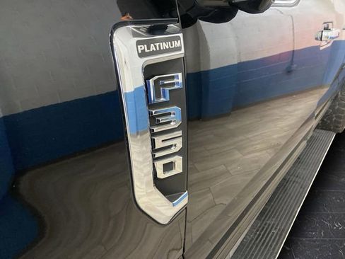 Used 2020 Ford F350 Platinum image 41