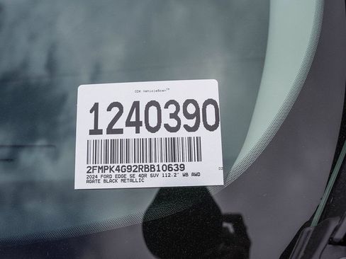 New 2024 Ford Edge SE AWD/4WD image 27