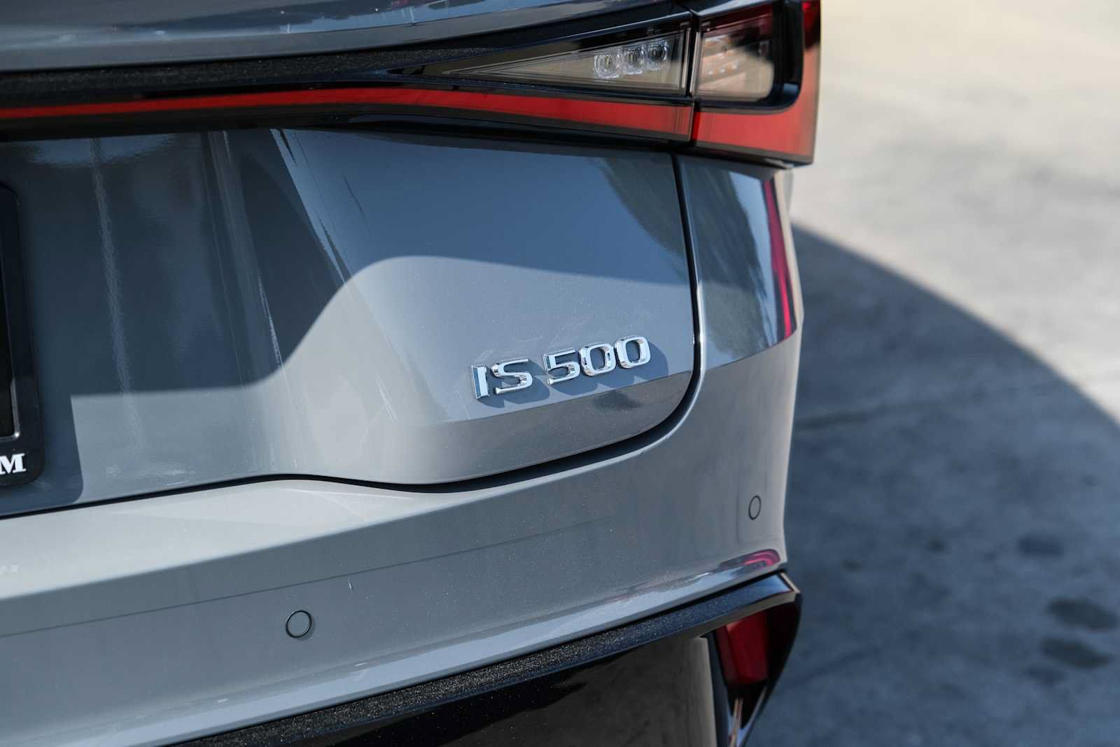 Used 2022 Lexus IS 500 RWD image 15
