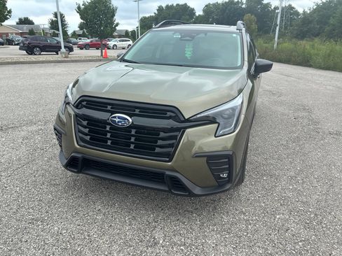 Used 2024 Subaru Ascent Onyx Edition AWD/4WD image 7