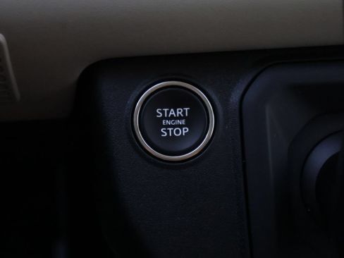 Certified 2024 Land Rover Defender 130 X-Dynamic SE AWD/4WD image 27