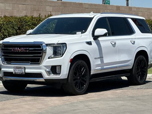 Used 2022 GMC Yukon SLT w/ SLT Luxury Package RWD image 8