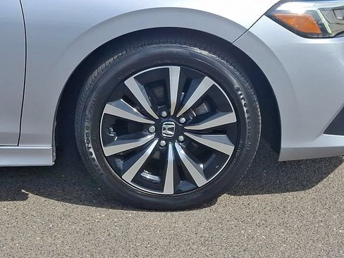 Used 2022 Honda Civic EX image 8