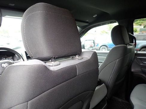 Used 2021 RAM 1500 Big Horn AWD/4WD image 18
