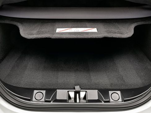 Certified 2025 Ferrari Roma Spider image 31