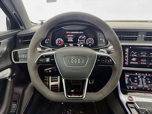 Used 2022 Audi RS 6 AWD/4WD image 11