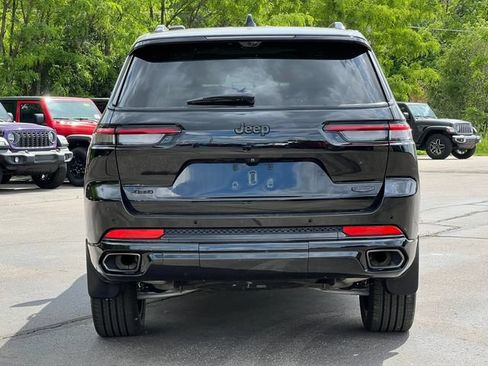 Used 2025 Jeep Grand Cherokee L Summit w/ Advanced Protech Group IV AWD/4WD image 52