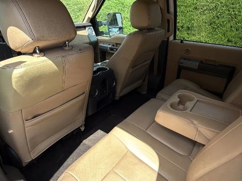 Used 2015 Ford F350 Lariat w/ Lariat Ultimate Package AWD/4WD image 26