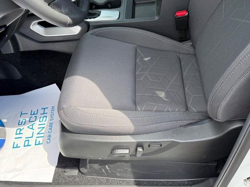 New 2026 Nissan Frontier SV image 11