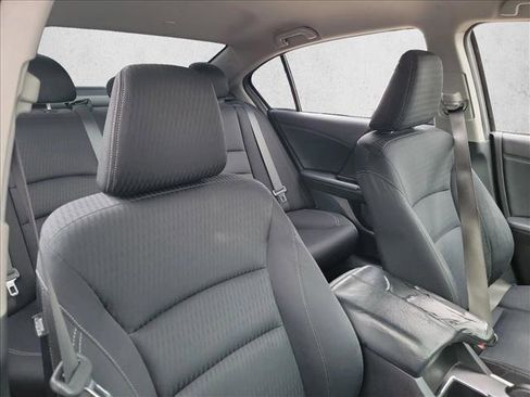 Used 2014 Honda Accord Sport image 15