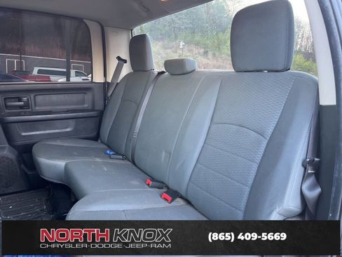 Used 2018 RAM 2500 Tradesman w/ Chrome Appearance Group image 8