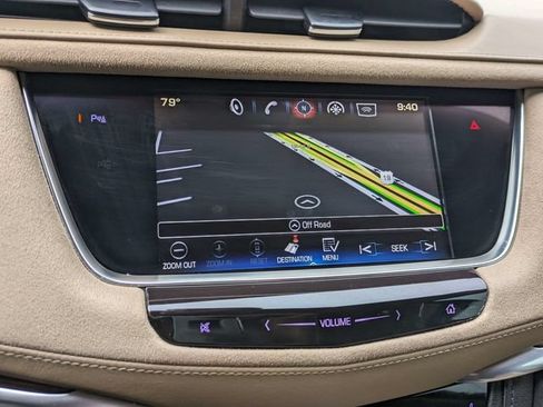 Used 2018 Cadillac XT5 Platinum AWD/4WD image 22