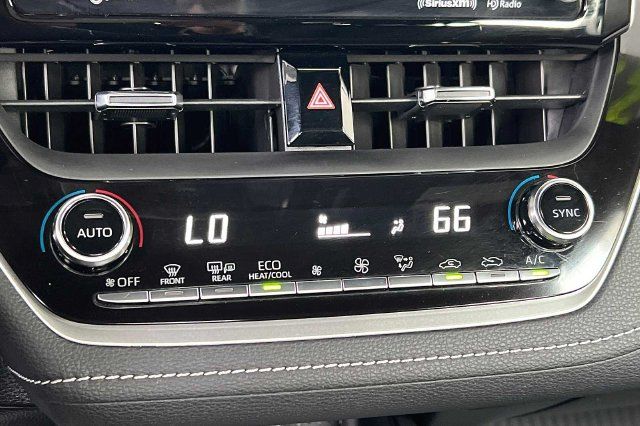 Used 2021 Toyota Corolla XSE FWD image 29