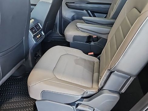 New 2026 Volkswagen Atlas SEL AWD/4WD image 26