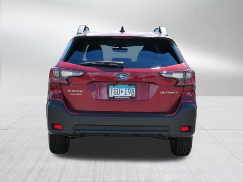 Certified 2025 Subaru Outback Premium AWD/4WD image 6