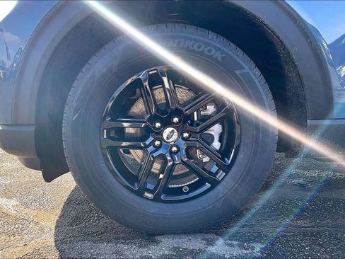 New 2026 Ford Explorer Active image 12