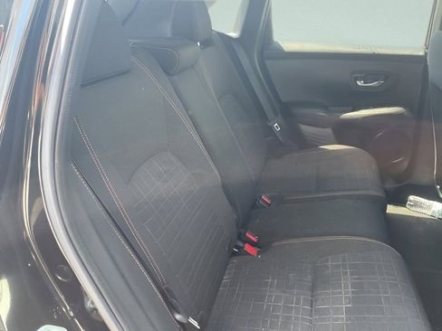 Used 2024 Honda HR-V Sport image 8