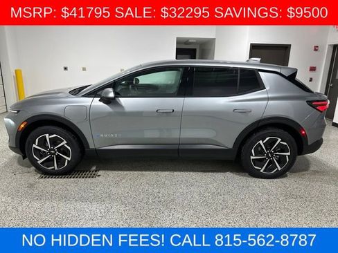 New 2026 Chevrolet Equinox EV LT image 23