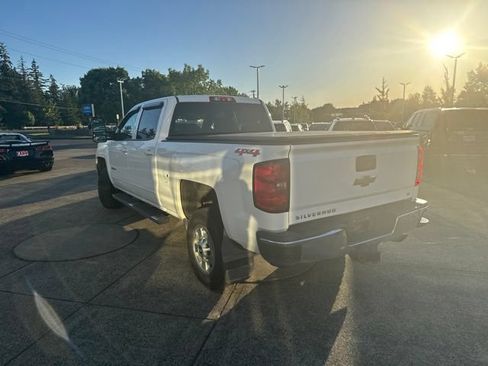 Used 2015 Chevrolet Silverado 2500 LT AWD/4WD image 5