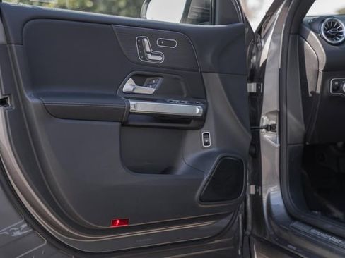 New 2026 Mercedes-Benz GLB 250 4MATIC image 38