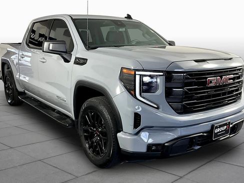 Used 2024 GMC Sierra 1500 Elevation image 3