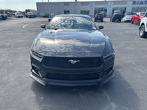 Used 2024 Ford Mustang Coupe image 2